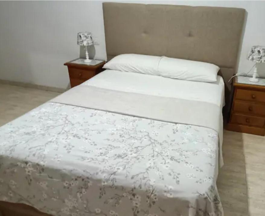 Apartment Salinas: Beachside Near Tapas And Restaurants *